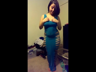 plumper in a blue dress shows boobs